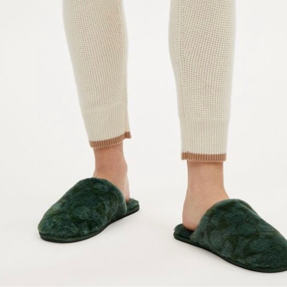NWT Coach Outlet Zennie Slipper In Signature Shearling - Picture 1 of 7